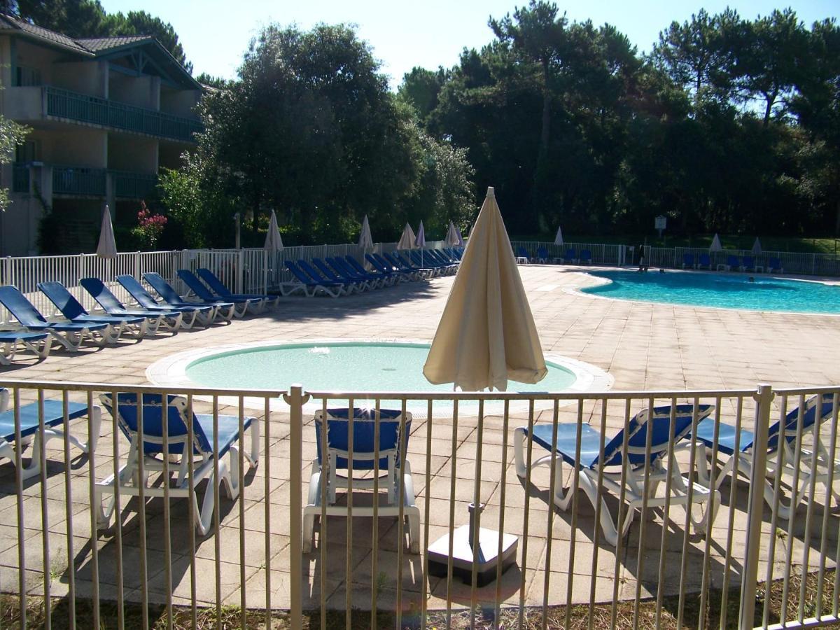 Jolie Petite Maison A Vieux Boucau Avec Piscine Chauffee - Domaine Du Golf De Pinsolle 苏斯通 外观 照片
