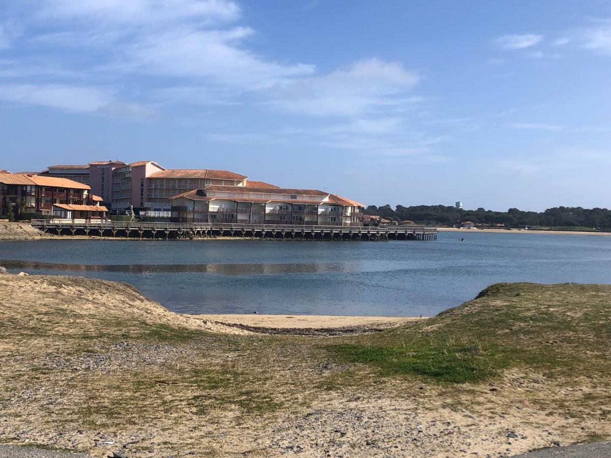 Jolie Petite Maison A Vieux Boucau Avec Piscine Chauffee - Domaine Du Golf De Pinsolle 苏斯通 外观 照片